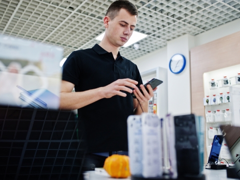 RedLab: �������� �������� �������� � ������� 1�