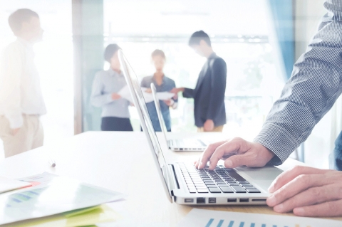 1�:ITILIUM ������ ����� ��������� �� ����� ESM-�������